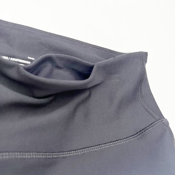 NWT Under Armour Bike Shorts Women's Medium Black High Rise Compression - Picture 5 of 15